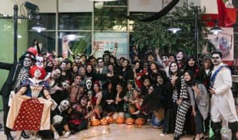 Melihat Serunya Acara Halloween Party Di Wall Street English