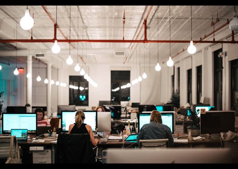 Ingin Kerja di Perusahaan Multinasional? Ini Dia Caranya!